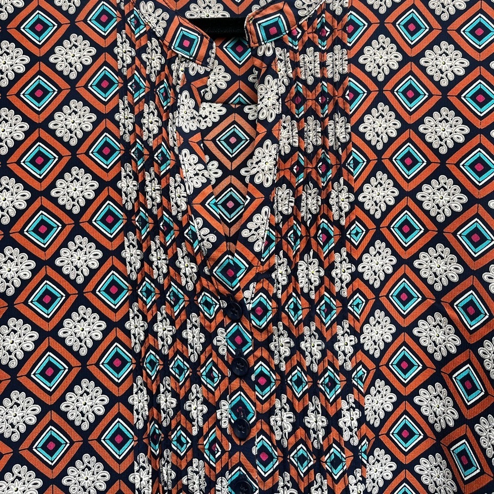 Patterned Blouse - Picture 4 of 4